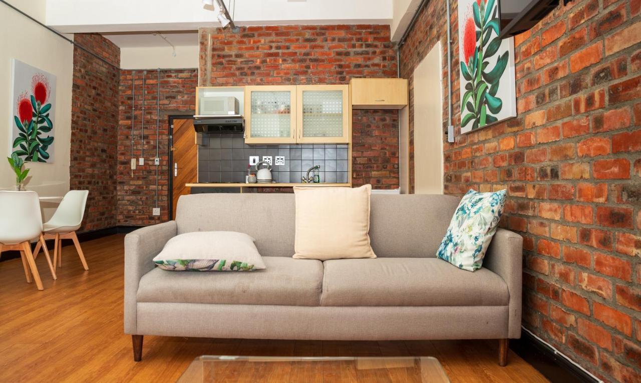 Manhattan Style Loft With Backup Power On 4 Loop Str 케이프타운 외부 사진
