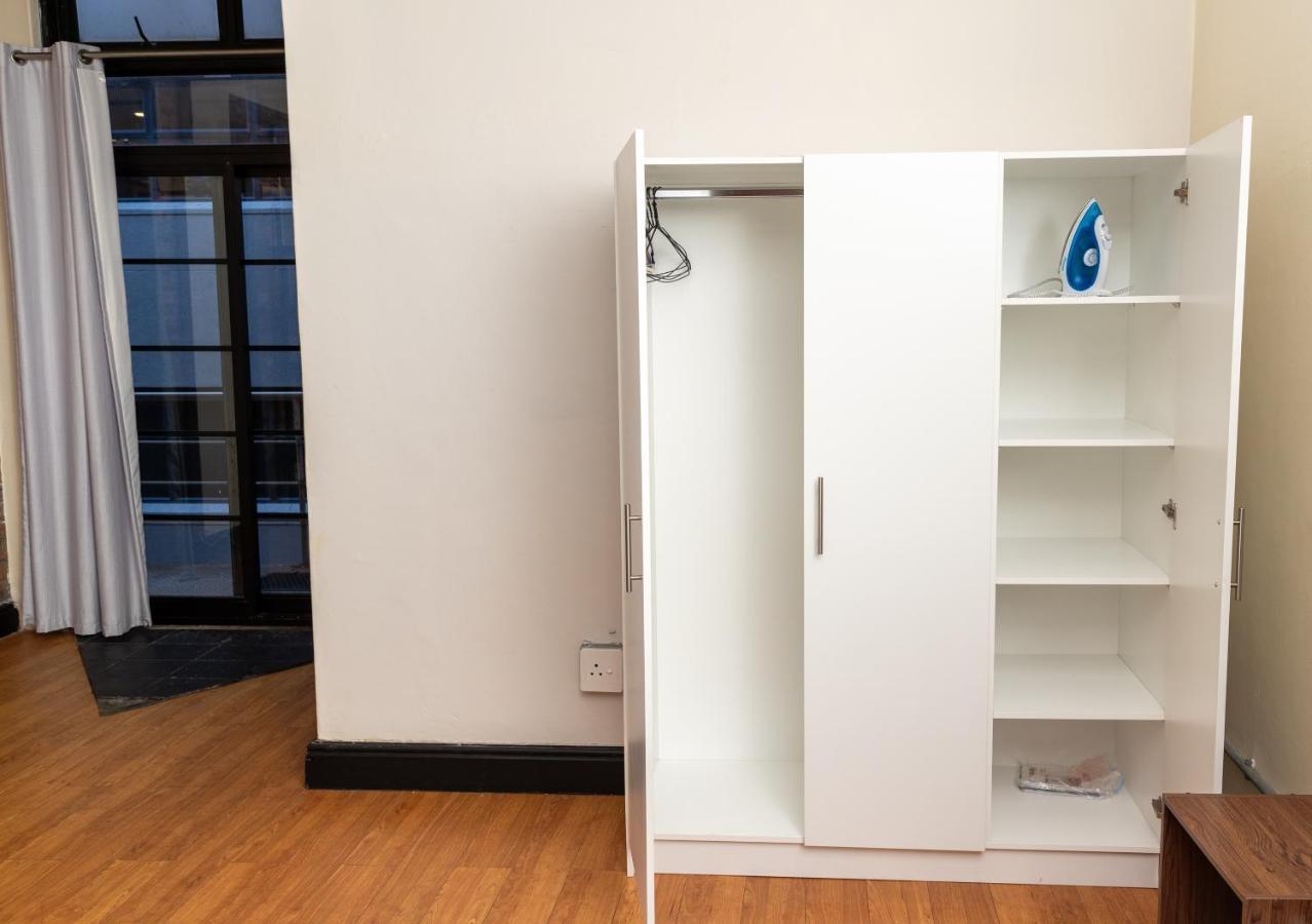 Manhattan Style Loft With Backup Power On 4 Loop Str 케이프타운 외부 사진