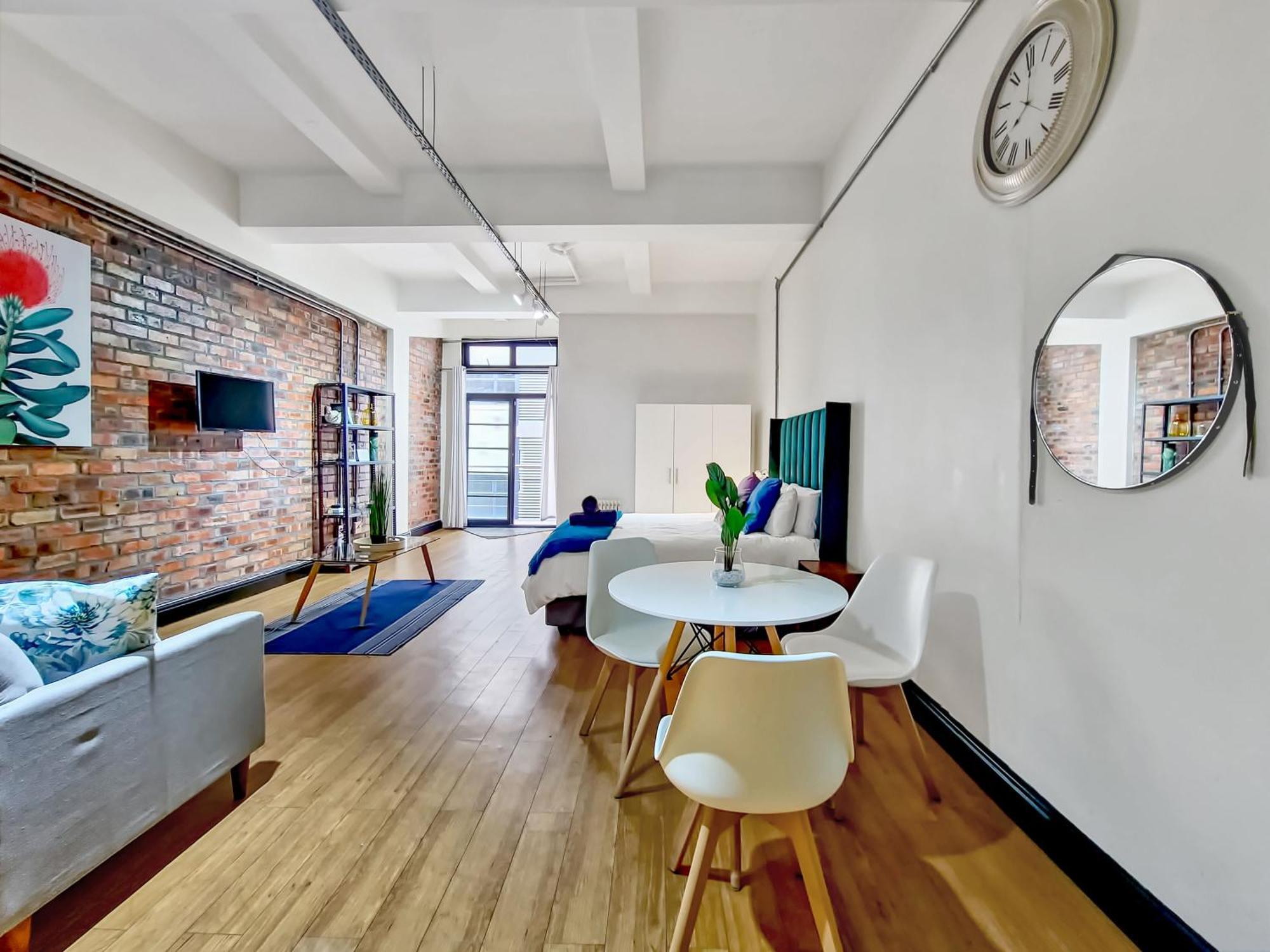 Manhattan Style Loft With Backup Power On 4 Loop Str 케이프타운 외부 사진